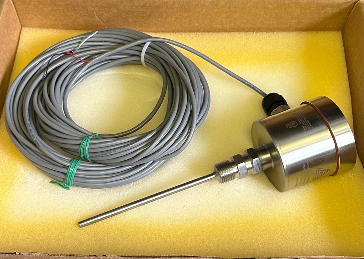 Used NEW ANDERSON NEGELE CT14077F031115 / SA510840890000 TRANSMITTER & HOUSING 2020