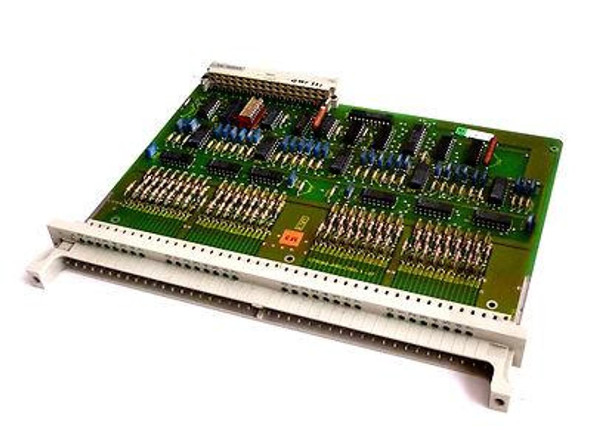 Used SIEMENS 6ES5420-3BA11 SIMATIC S5 INPUT BOARD 6ES54203BA11