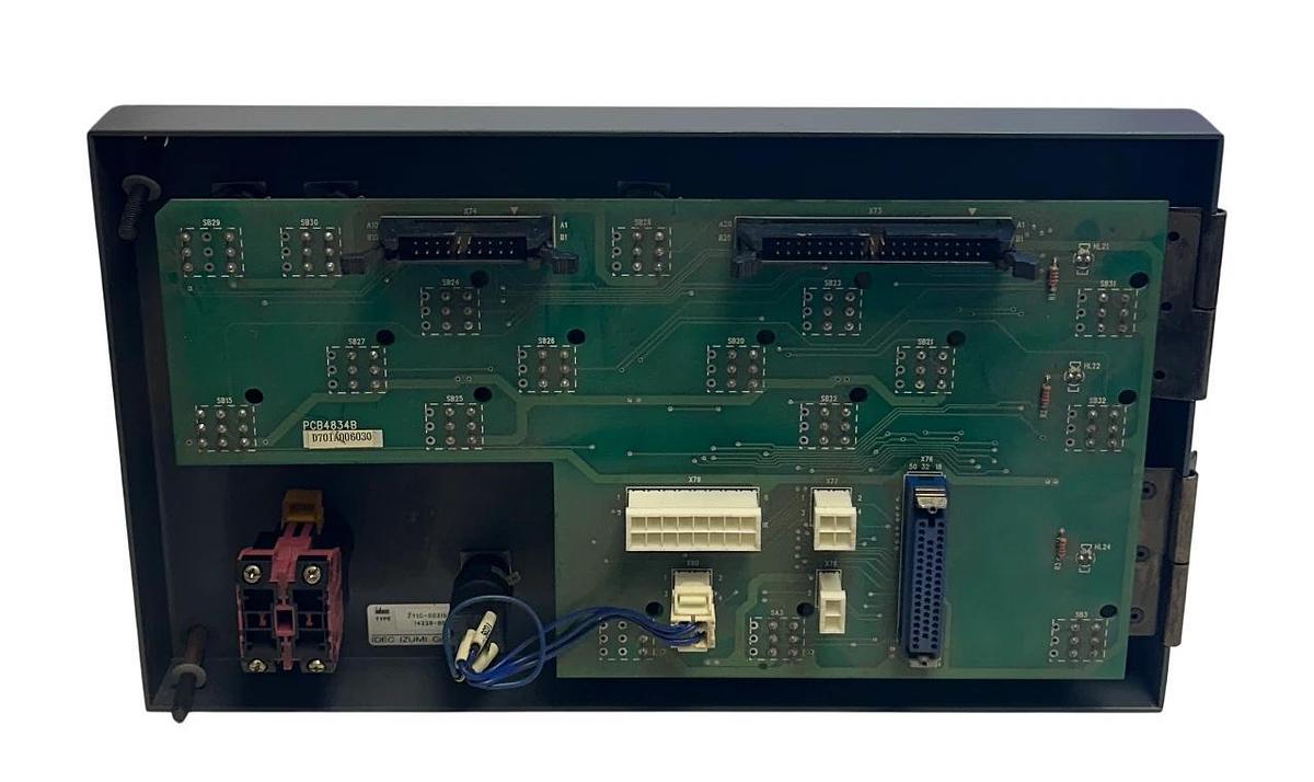 Used IDEC IZUMI ZY1C-SS3153-14330-008A / ZY1C-SS3153 CONTROL PANEL PCB4834B USNP