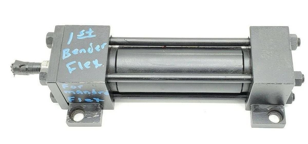 Used PARKER 01.50 C2HLTS14A 4.000 SERIES 2H PNEUMATIC CYLINDER 3000PSI 1.5" X 4"