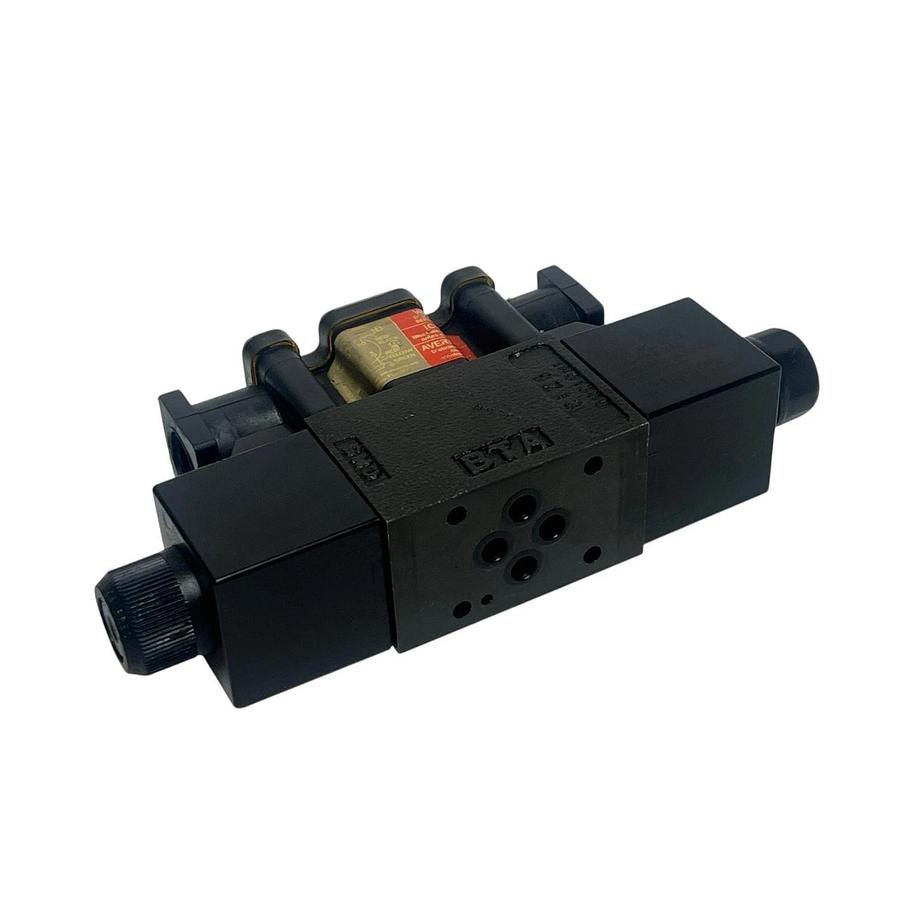 Used Parker D1VW004CNYG56 Directional Control Valve 120/110V 50/60Hz