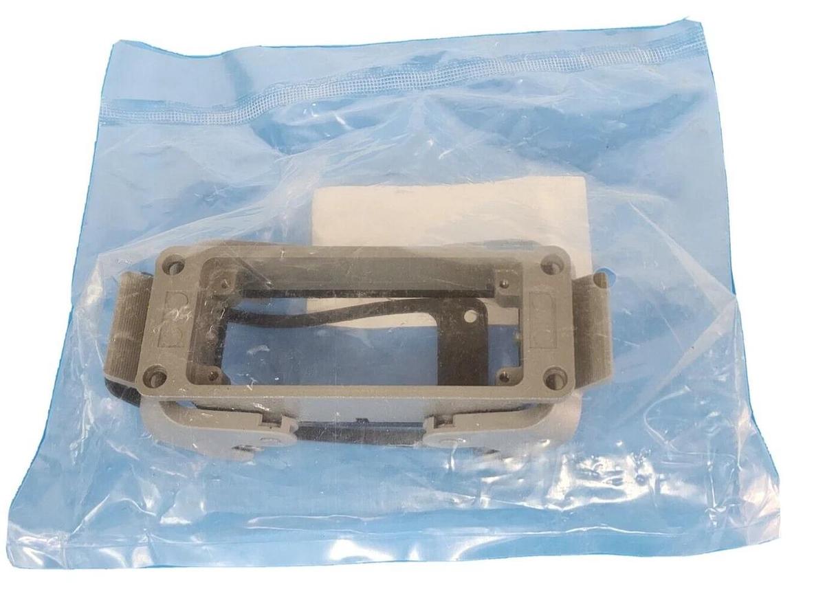 Used NEW HARTING 16B-HBM-DL BULKHEAD MOUNTED HOUSING P/N: 09300160301