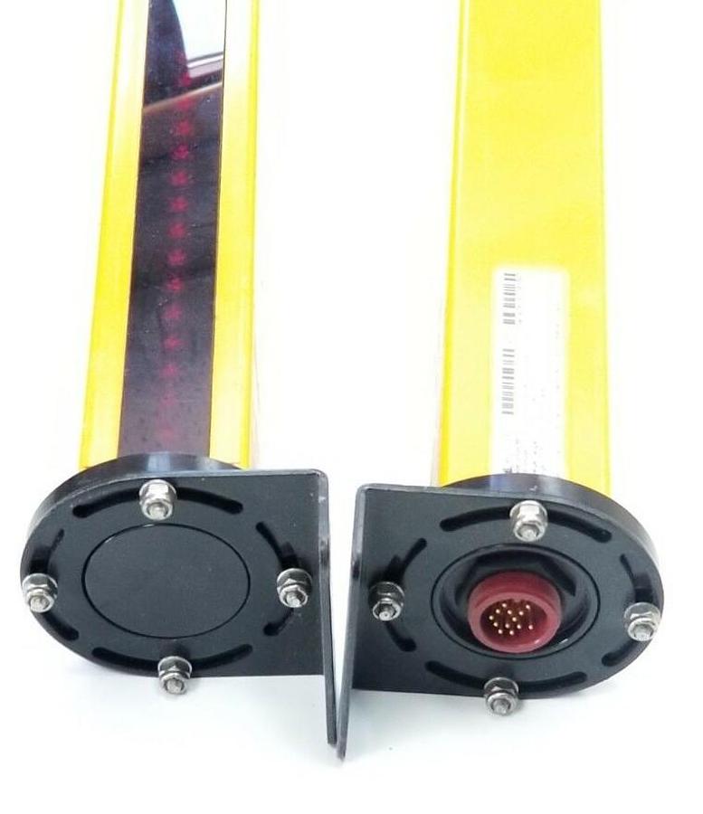 Used SET OF STI MODEL: MS4436B-2 LIGHT CURTAIN SET SYS MS44B-2 36 IN. 914MM 115VAC