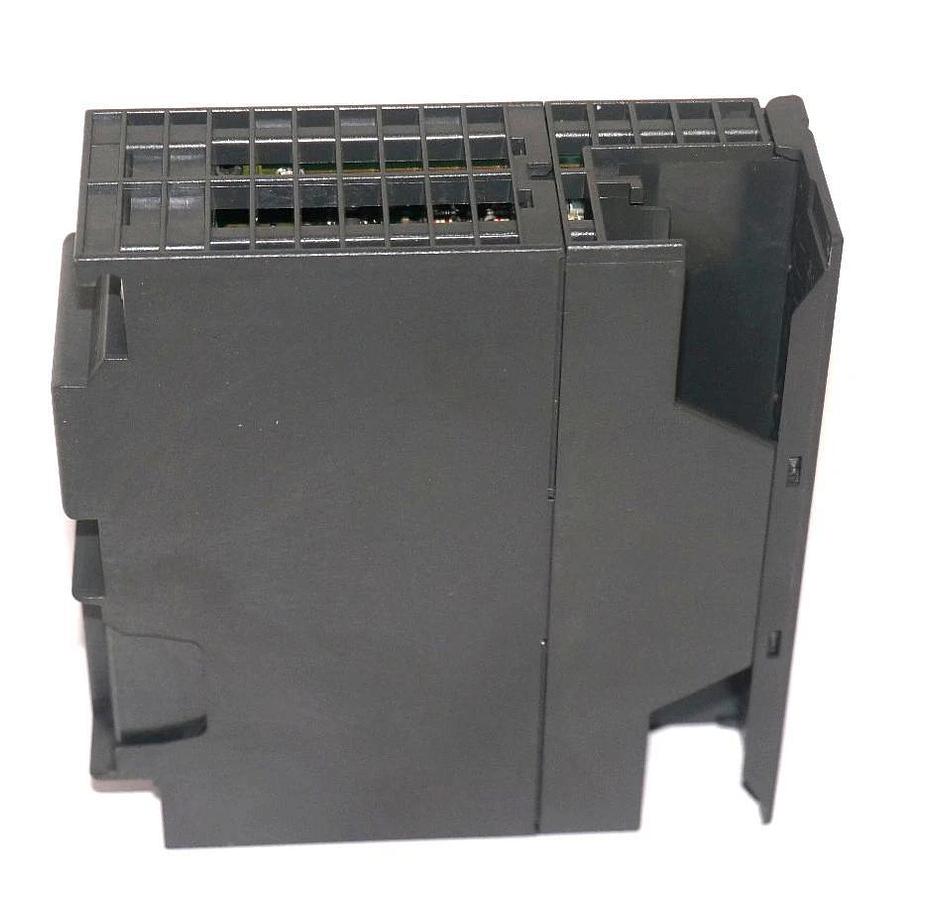 Used SIEMENS 6ES7-323-1BH01-0AA0 I/O MODULE E-STAND: 01 6ES73231BH010AA0
