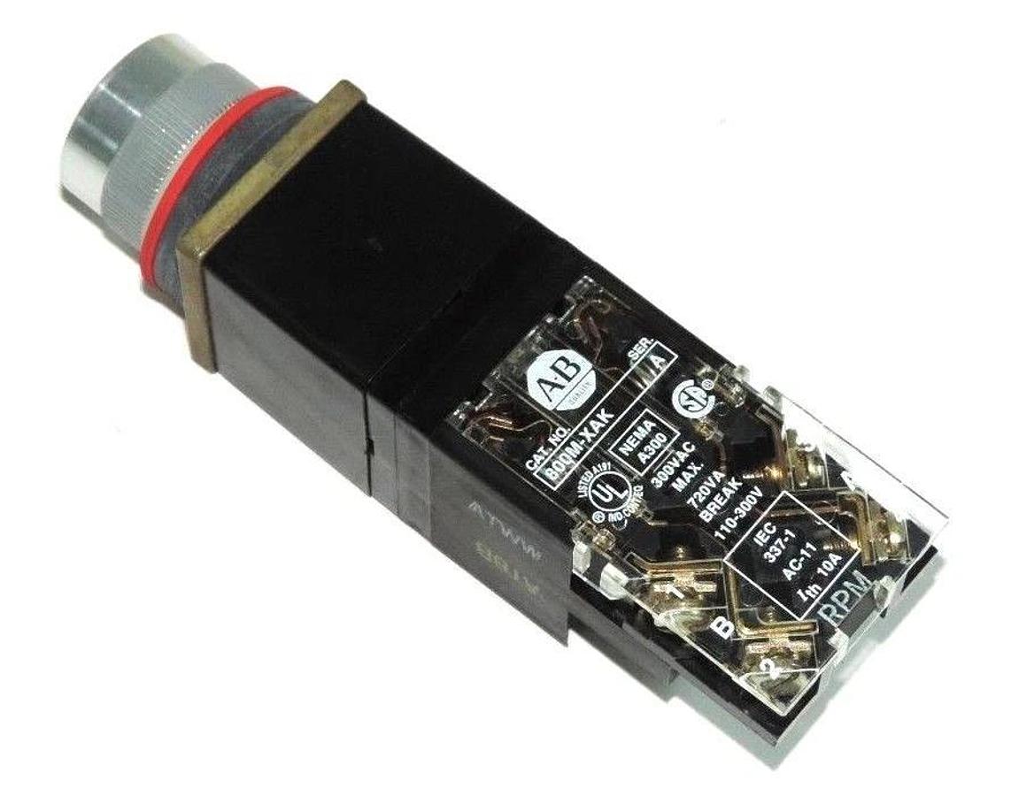 Used NIB ALLEN BRADLEY 800MR-H33BLAK 2-POSITION SELECTOR SWITCH UNIT 800M-XAK