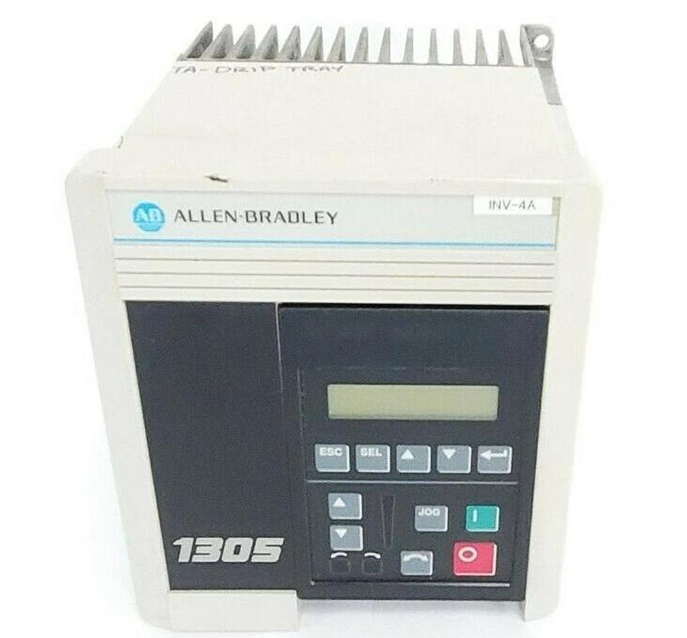 Used ALLEN-BRADLEY 1305-BA02A-HA2 SER. A VARIABLE FREQUENCY AC DRIVE W/ 1201-HA2