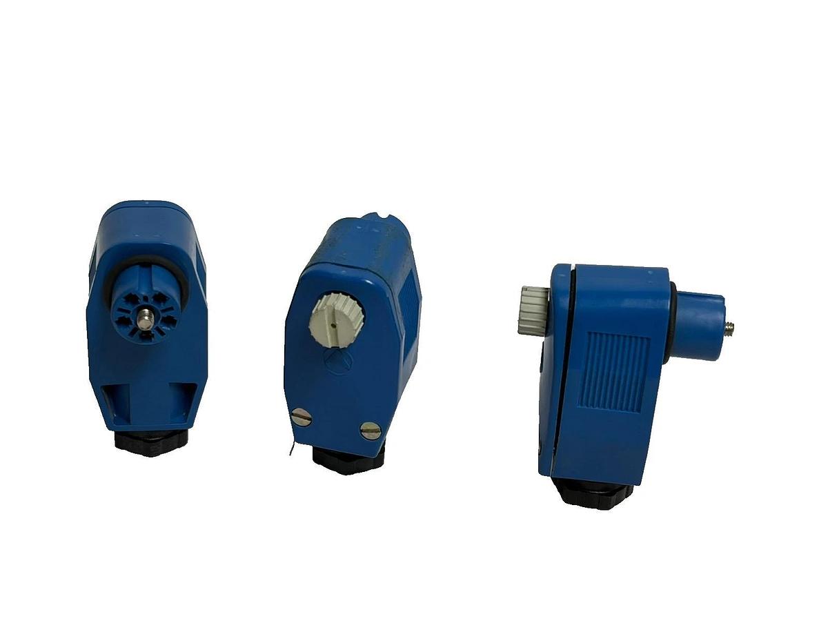 Lot of 3 Amphenol Tuchel C164-639F-5S Blue 4+PE Pin Industrial Connectors