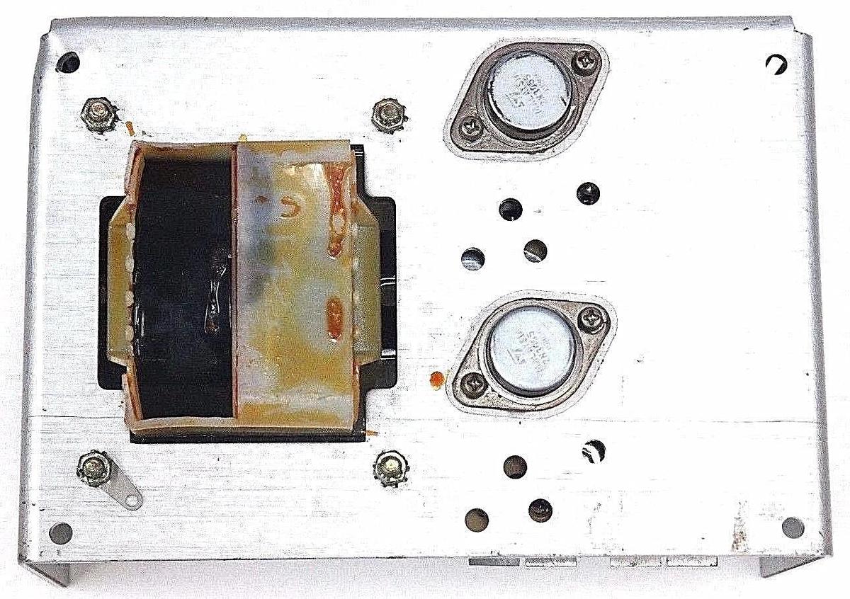 Used SOLA SLS-24-036T REGULATED POWER SUPPLY 24VDC@3.6A SLS24036Y