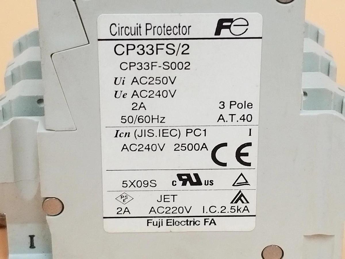 Used LOT OF 3 FUJI ELECTRIC CP33FS/2 CIRCUIT BREAKERS 3P, 2A, CP33FS2