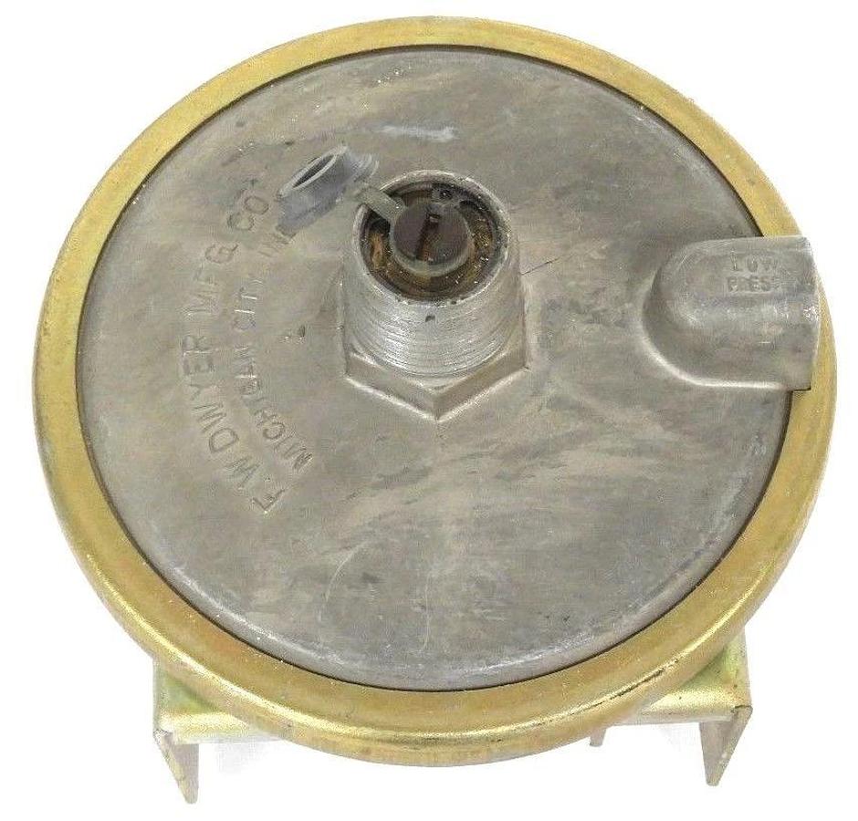Used DWYER INSTRUMENTS 1823-20-2-5 PRESSURE SWITCH 18232025