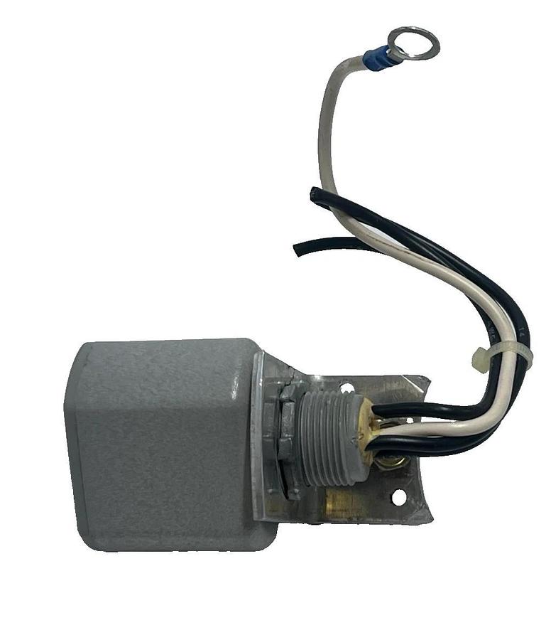 GE 9L15ECC001 Tranquell Surge Arrester 650V 3-Pole 4-Wire Secondary Arrester