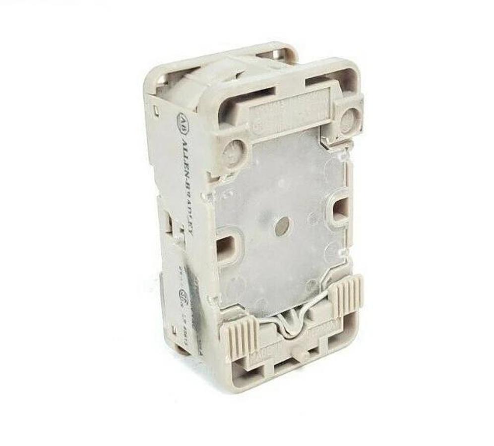 Used ALLEN BRADLEY 108PGS-U RELAY SOCKET 108PGSU, 10A 380V