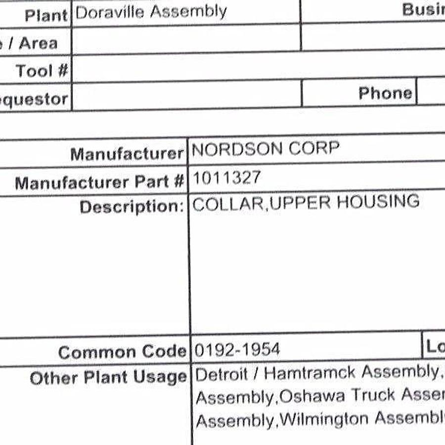 NEW NORDSON 1011327 COLLAR TYPE UPPER HOUSING