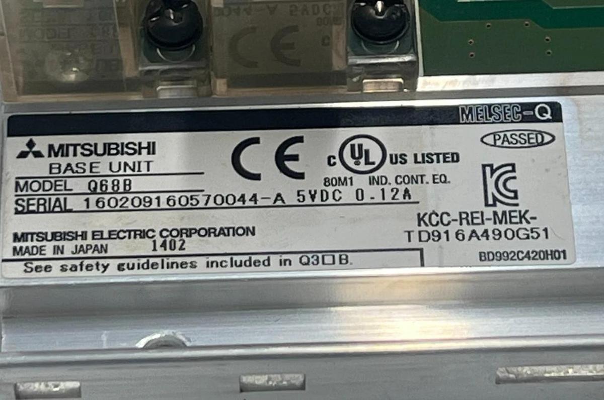 Used Mitsubishi Q68B MELSEC-Q Series 8-Slot Extension Base Unit - PLC Rack Module