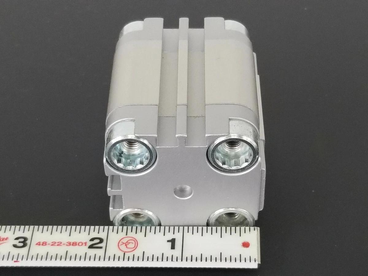 NEW FESTO ADVU-32-20-PA COMPACT PNEUMATIC CYLINDER, 0.8-10BAR, ADVU3220PA