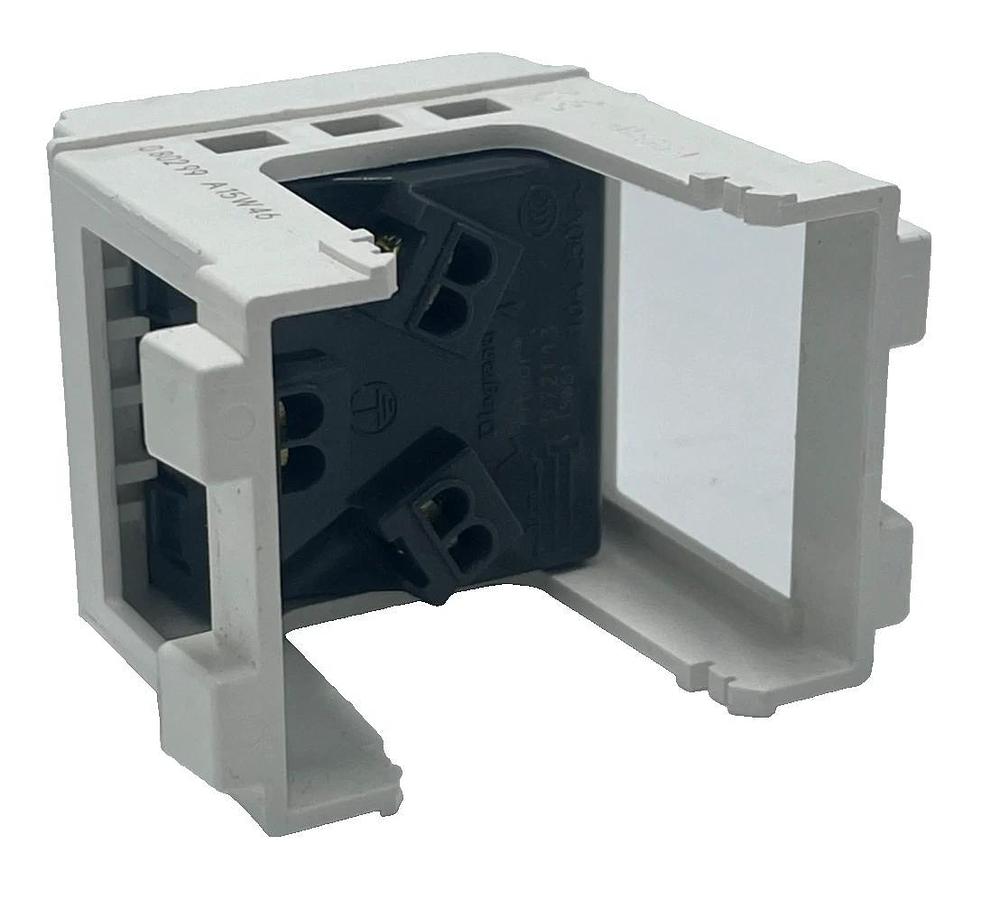 Murr Elektronik 4000-72000-3250000 Female/Male Pass-Thru Plug Socket
