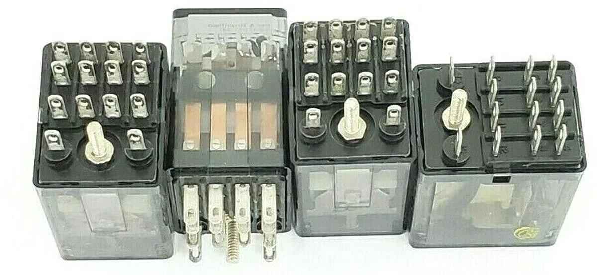 Used LOT OF 4 POTTER & BRUMFIELD KHAU-17D11-12 RELAYS, 24VDC,3A, 120VAC, KHAU17D1112