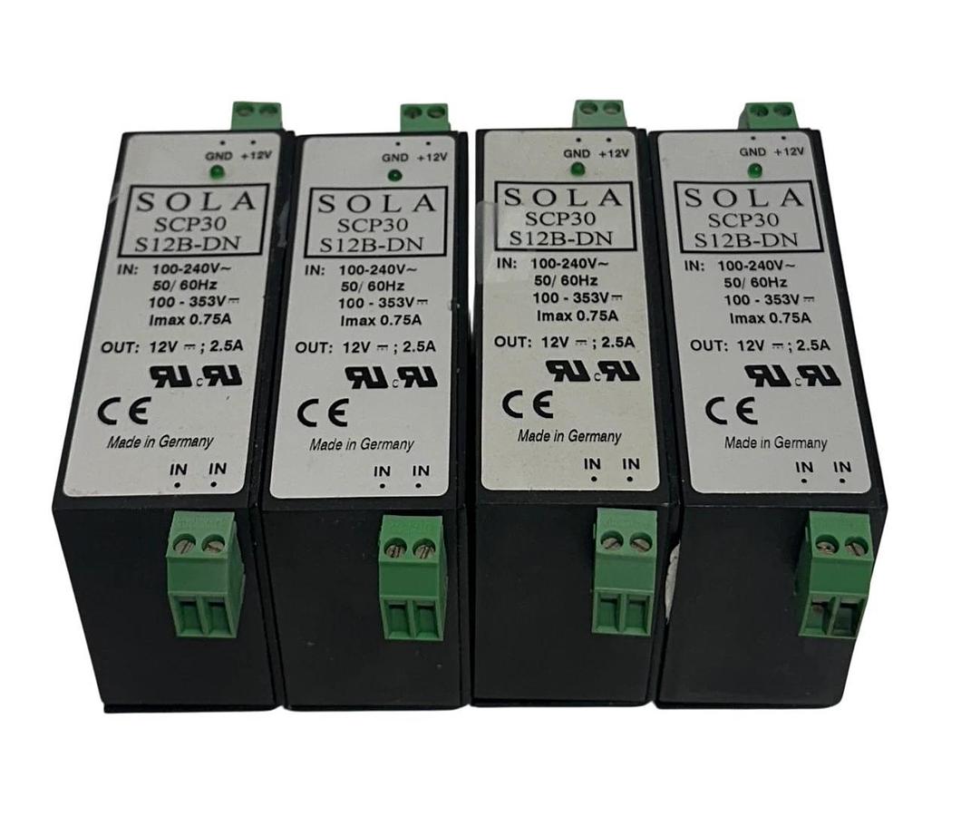 Used 4 EMERSON SOLA SCP30 S12B-DN / SCP30S12BDN SLIM POWER SUPPLIES 12V OUTPUT USNP