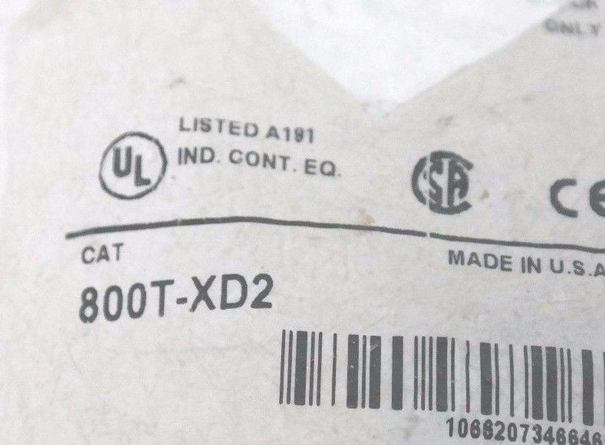 LOT OF 2 NEW ALLEN BRADLEY 800T-XD2 CONTACT BLOCKS SER D 800TXD2
