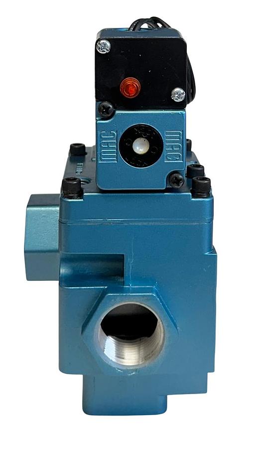 Used MAC VALVES 57D-43-616AA / 57D43616AA SOLENOID VALVE 24VDC COIL 8.5W 150PSI NSMP