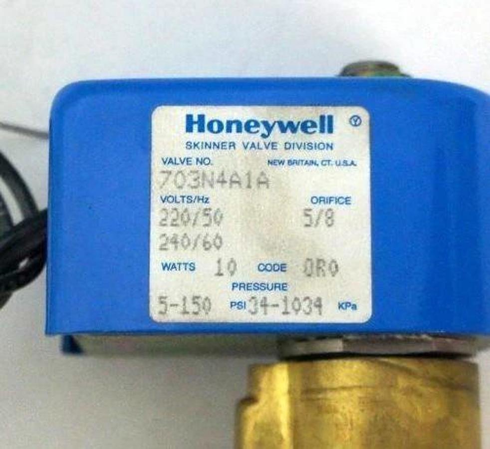 Used NIB HONEYWELL SKINNER VALVE 703N4A1A SOLENOID VALVE 220/240V 50/60HZ 5/8 ORIFICE