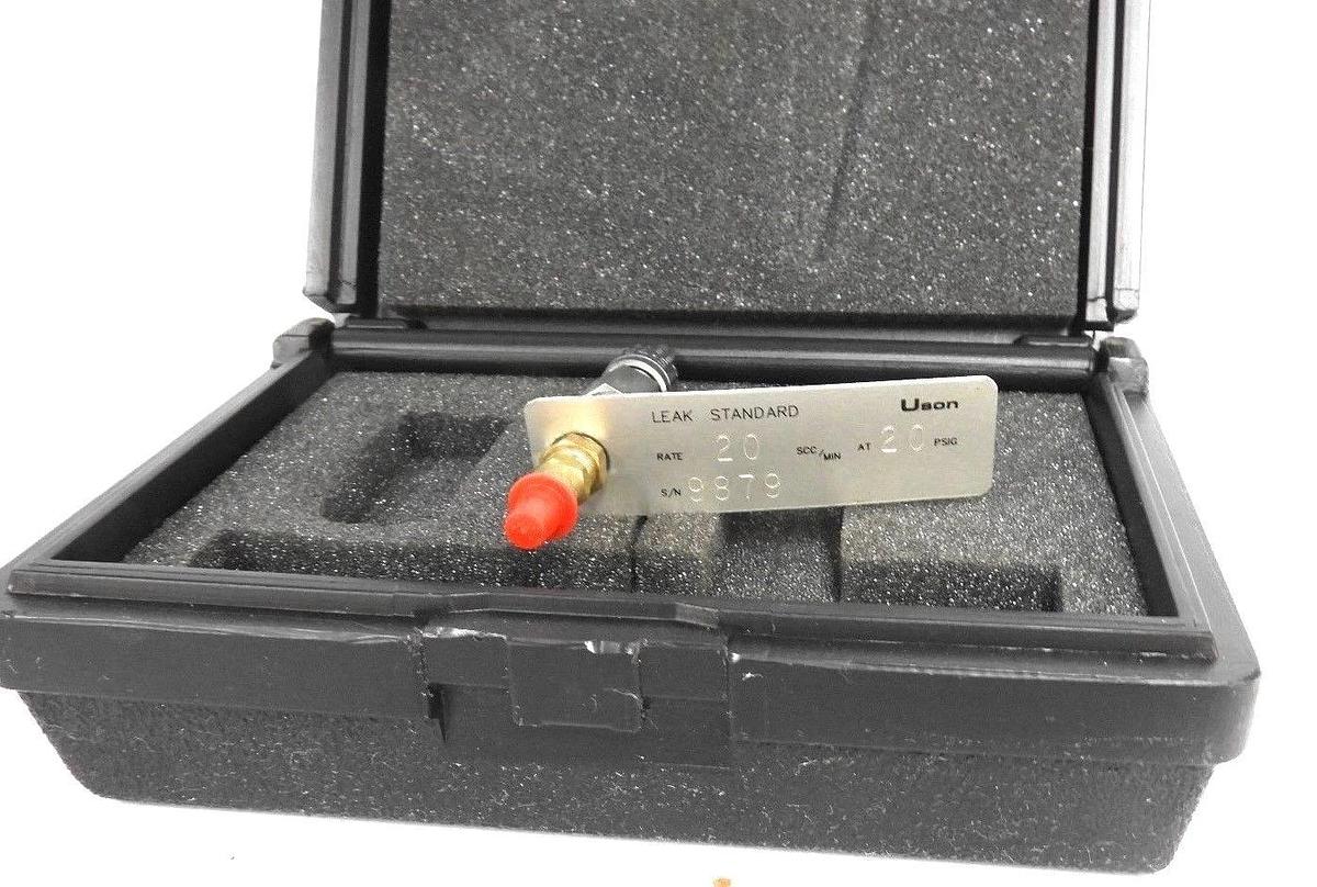 Used USON GAGE #9879 CALIBRATED LEAK MASTER RATE: 20SCC/MIN @ 20 PSIG