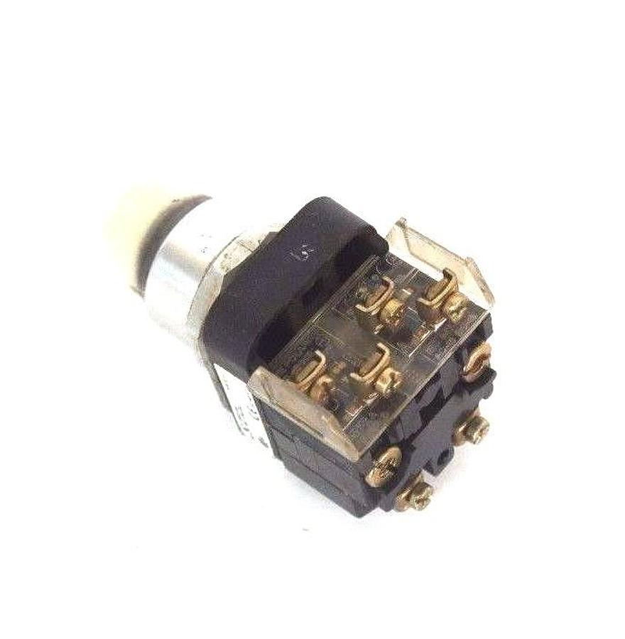 Used ALLEN BRADLEY 800T-PA16 PUSHBUTTON SER T, W/ 40171-002-01 COIL 120V, 800T-XA