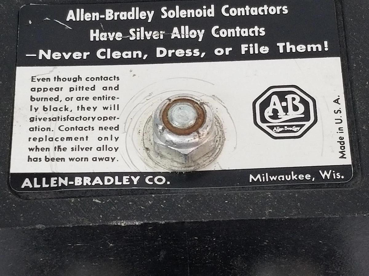 Used ALLEN BRADLEY SOLENOID CONTACTOR 2A02 110V, 60CY