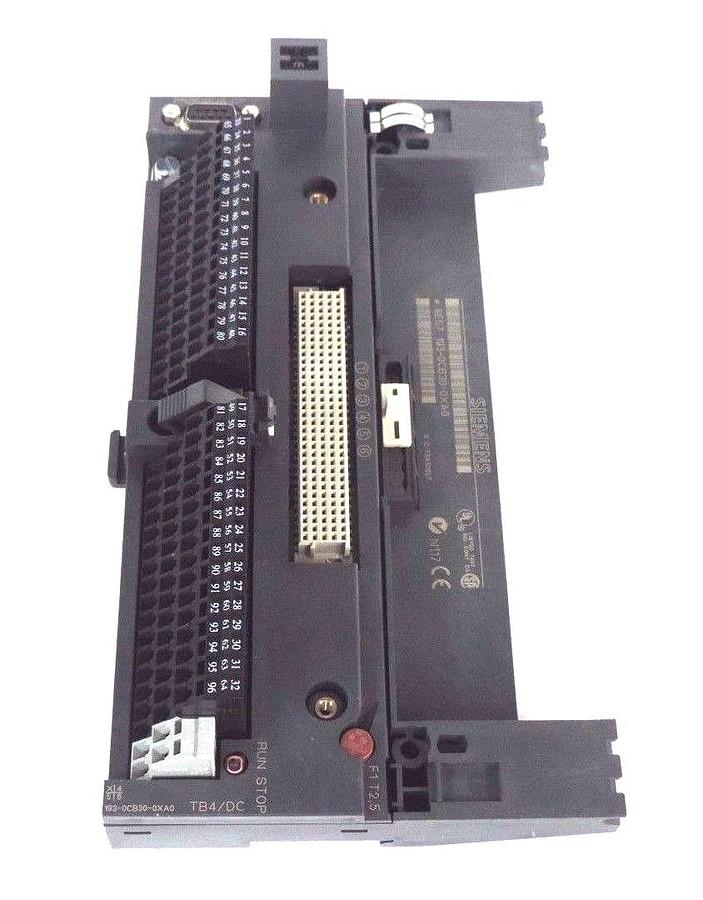 Used NEW SIEMENS 6ES7-193-0CB30-0XA0 BLOCK TERMINAL ET200B TB4/3 3W SPRING 32CH