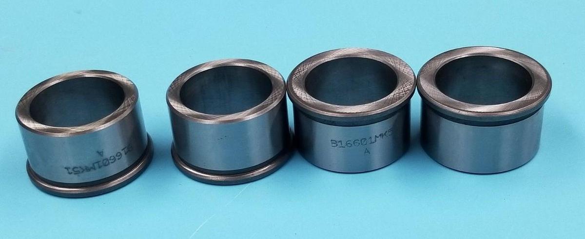 Used LOT OF 4 NEW BRINEY AXLY TOOL & BUSHING B16601MK51 (A) BUSHINGS