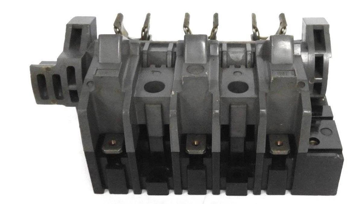 Used ALLEN BRADLEY 40021-558-02 DISCONNECT SWITCH 4002155802