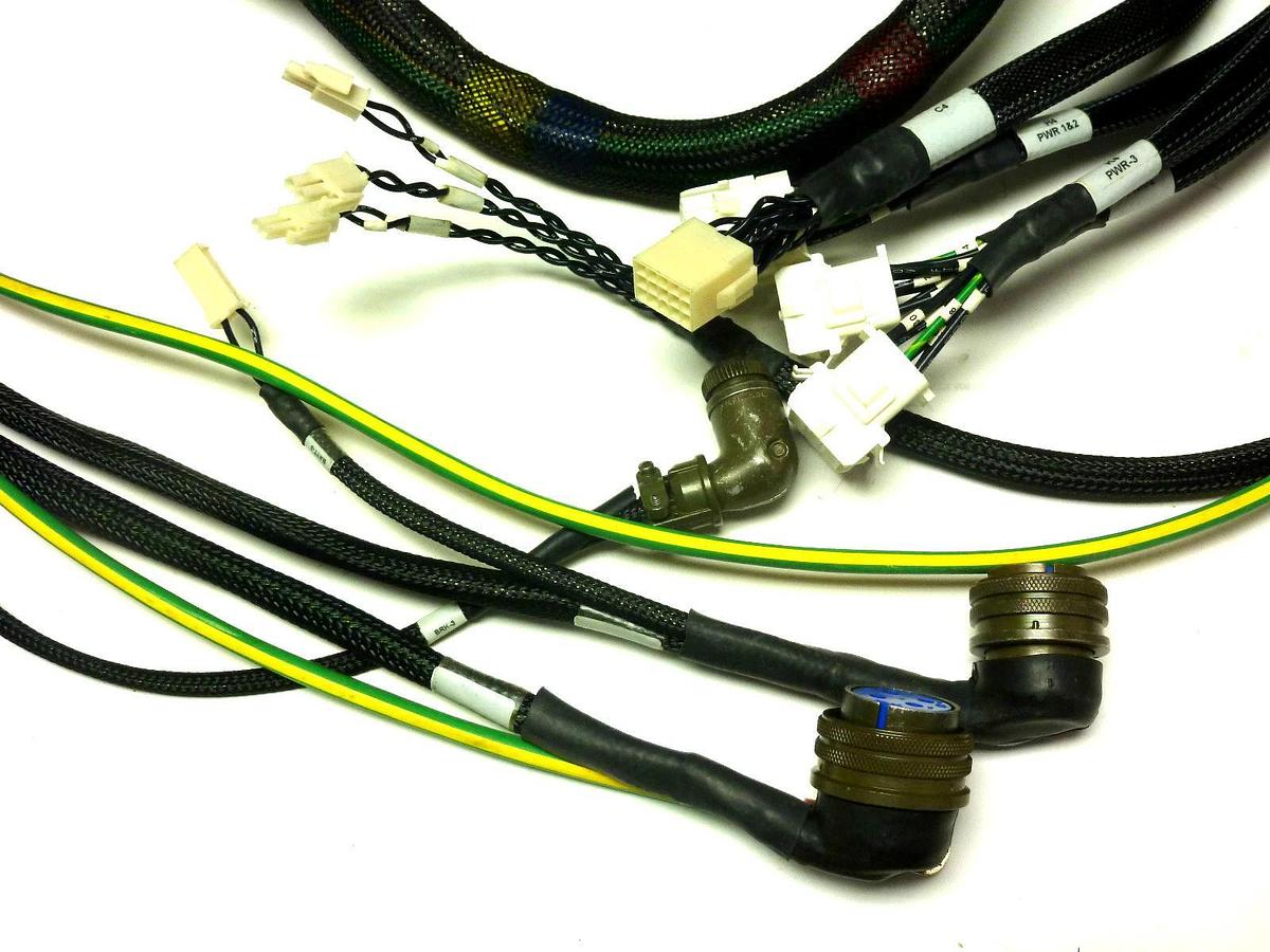 Used FANUC EE-3287-325-001 REV. C PWR/PULSE 1-3 ROBOT CABLE EE3287325001