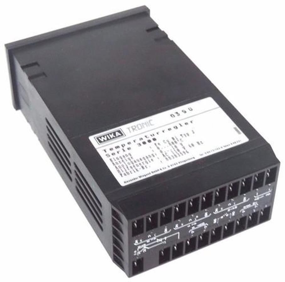 Used NEW WIKA TRONIC 0390 TEMPERATURREGLER SERIES 3000 TYPE J 88383596