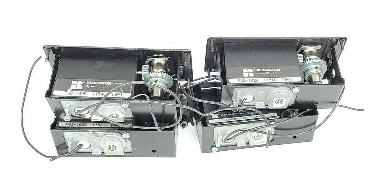 Used LOT OF 4 REDINGTON P32-1026 115VAC 8W ELECTRONIC COUNTERS PANEL MOUNT 6 FIGURE
