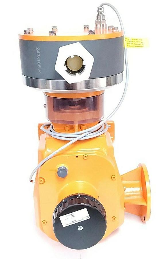 Used NEW PROMINENT TZMBH041100PCT111040000 354 G/H 58 PSI. 1339 L/H P/N: 20.1517335