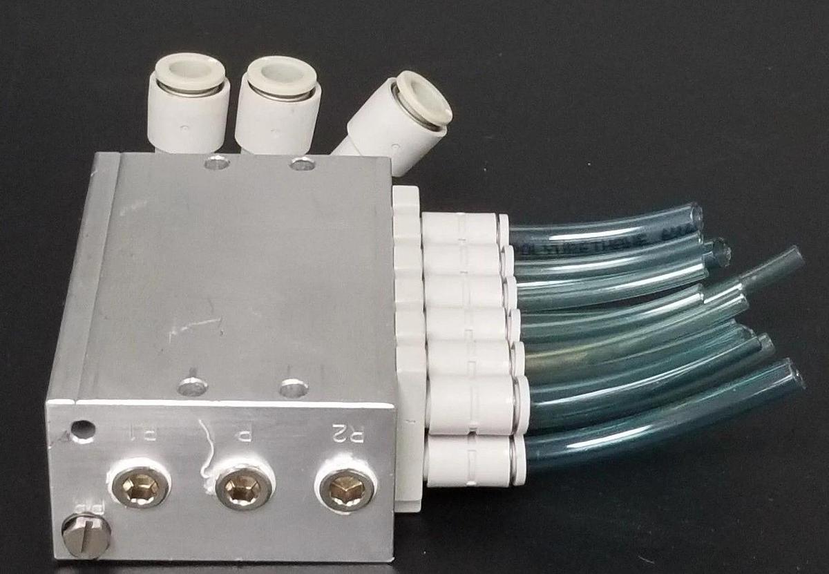 Used KOGANEI F10M6AJ MANIFOLD VALVE