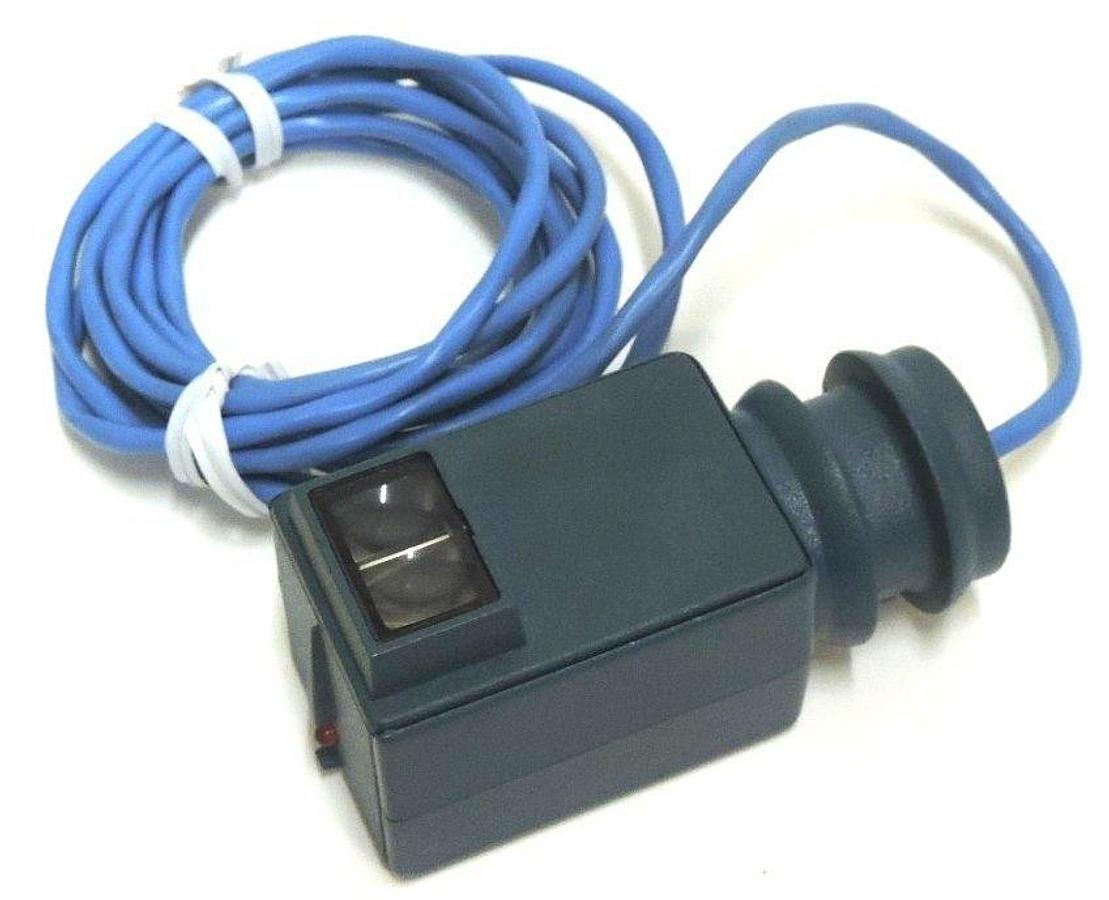 Used NEW EATON CUTLER HAMMER 1155A-6517 PHOTOELECTRIC SENSOR 1155A6517 SER A1