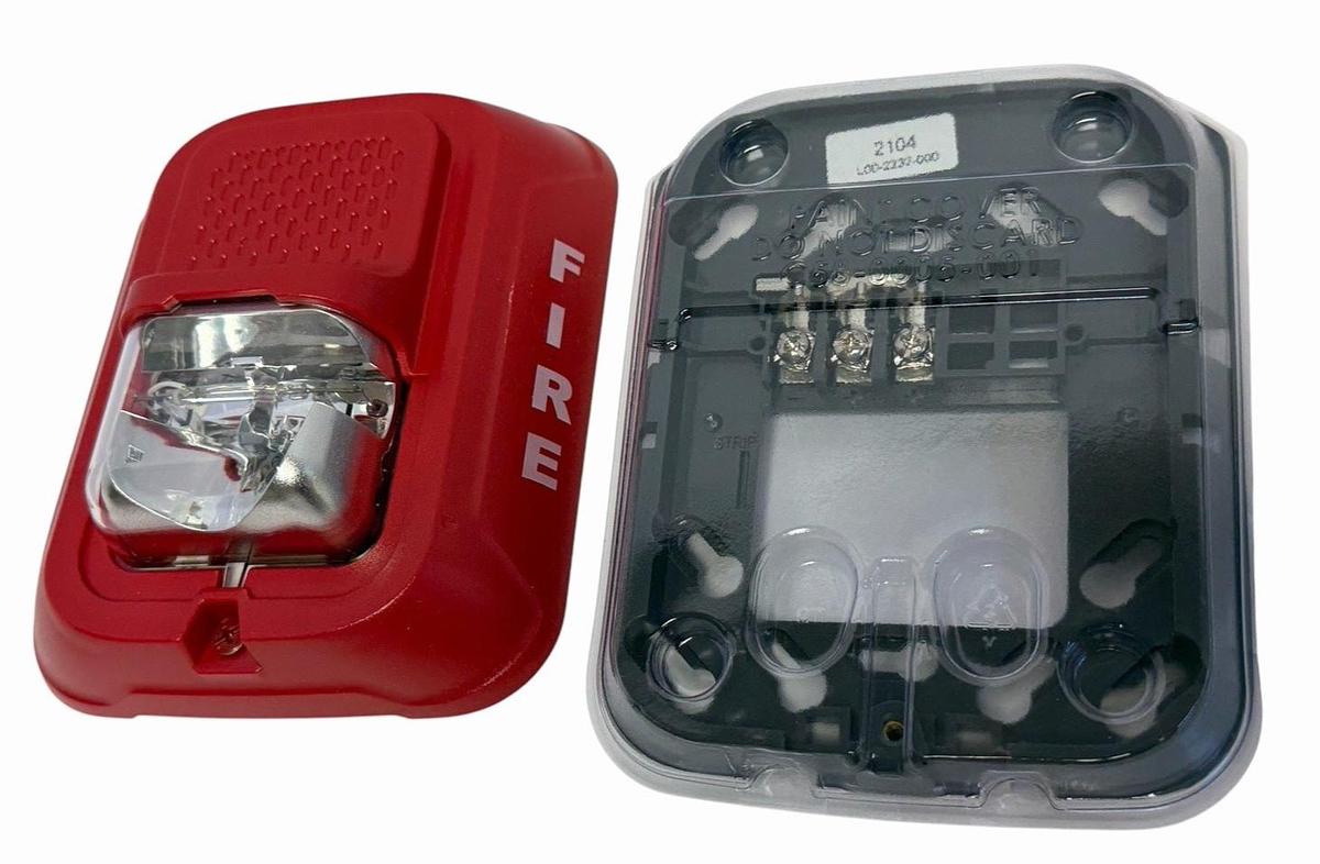 Used LOT OF 2 NIB SYSTEM SENSOR SRL WALL STROBES FIRE 2-WIRE CLEAR LENS INDOOR