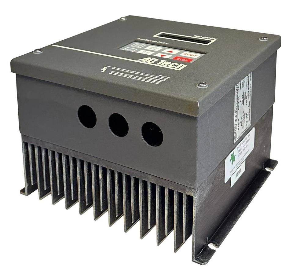 Refurbished LENZE AC Tech M1450C MC SERIES INTELLIGENT DRIVE 5HP/3.7kW 400/480V INPUT REP