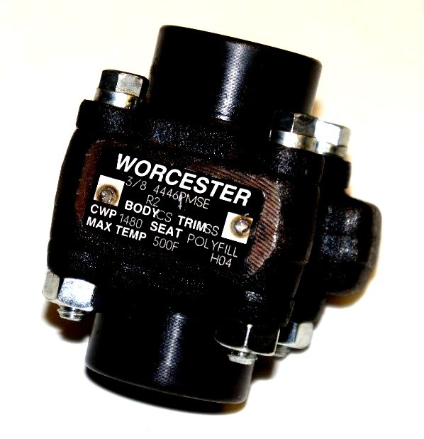 Used WORCESTER 3/8-4446PMSE-R2 BALL VALVE BODY CS TRIM SS MAX TEMP:500F 3/8" NPT