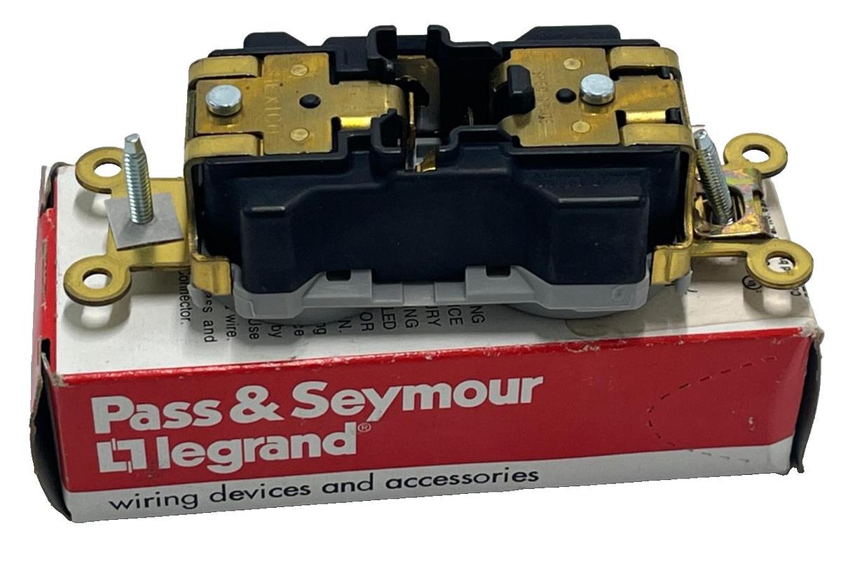 Used Pass & Seymour PT5362-AGRY PlugTail 20A 125V Duplex Receptacle Gray Industrial