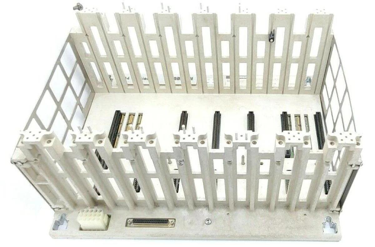 Used MODICON AS-9534-002 984 SERIES 7-SLOT CHASSIS RACK AS-H819-209