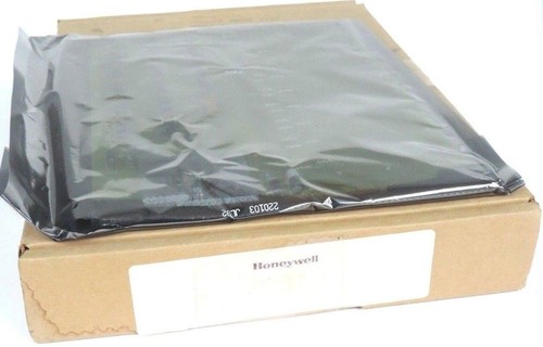 Used NIB HONEYWELL 4DP7APXOD411 CONTROL CARD DIGITAL OUTPUT REV. E
