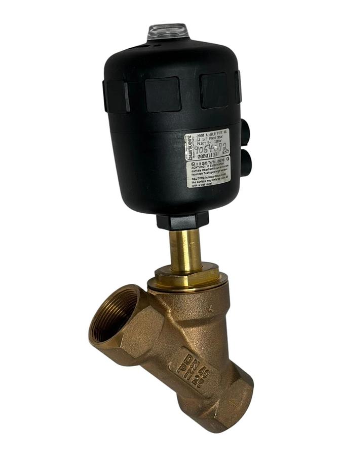 Burkert 2000 A 40.0 PTFE G1 1/2 Pneumatic Angle Seat Valve 9054072 9Bar