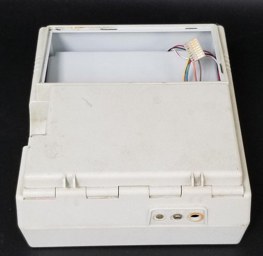 Used HACH CO. DR/2000 SPECTROPHOTOMETER HOUSING 44800-00 (HOUSING ONLY)