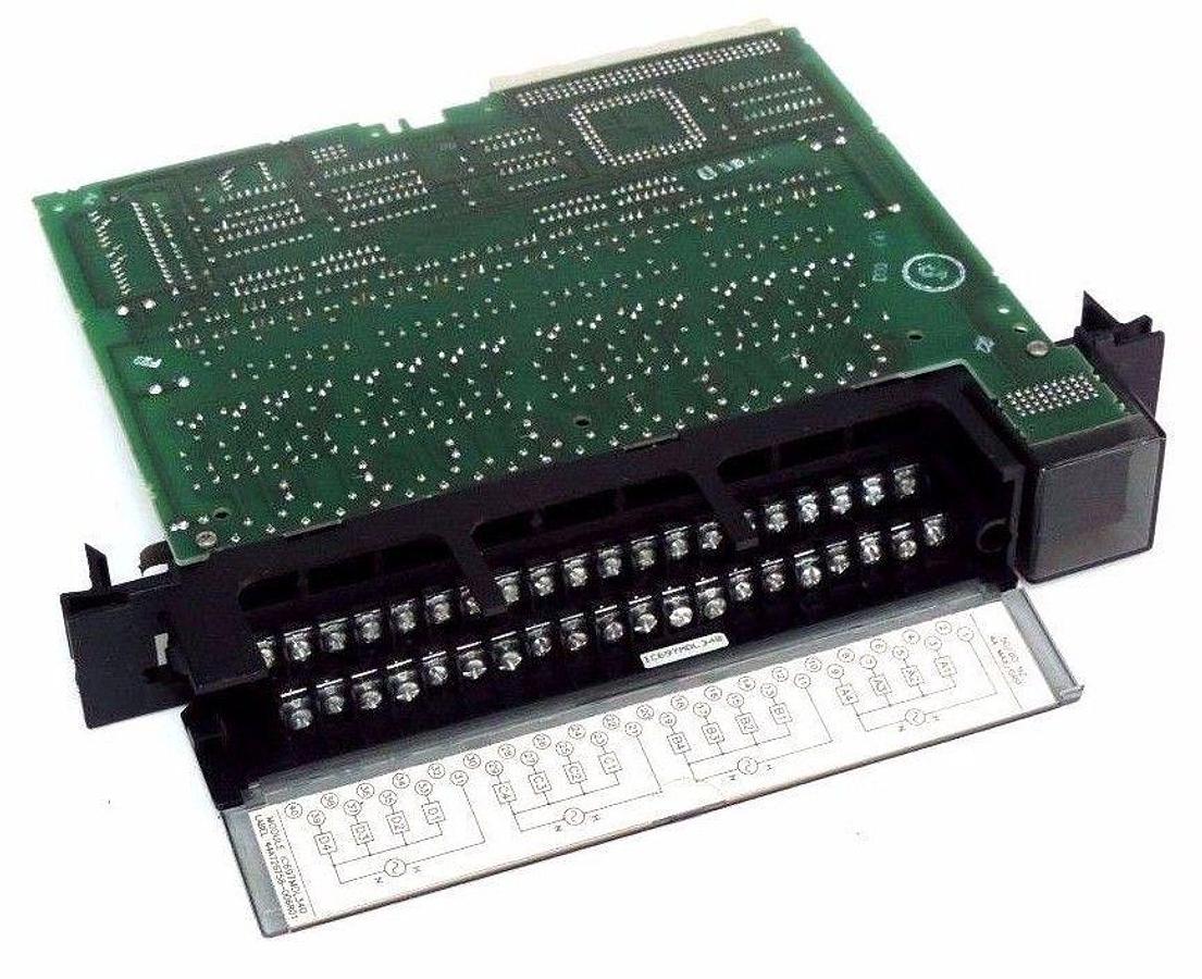 Used GE FANUC IC697MDL340 OUTPUT MODULE 120VAC 2A 44A726758-006R01