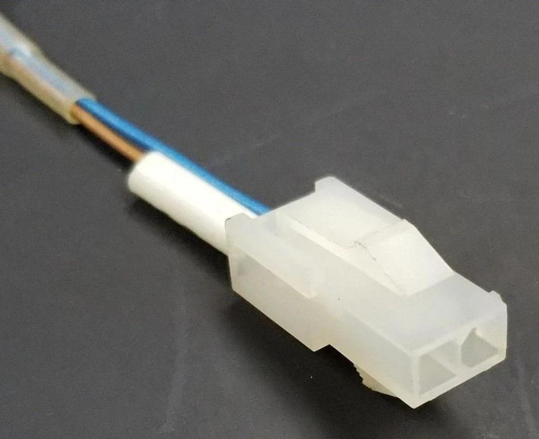 Used LOT OF 2 KOGANEI ZG530C-602W REED SWITCHES W/ TATSUTA CABLES ZG530C602W