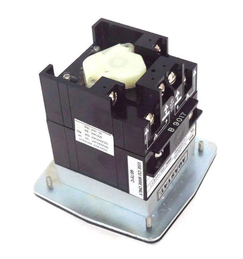 NEW AGASTAT 7012BIMX TIMING RELAY 6-60 MIN. 120/240VAC, COIL: 240V, 60HZ