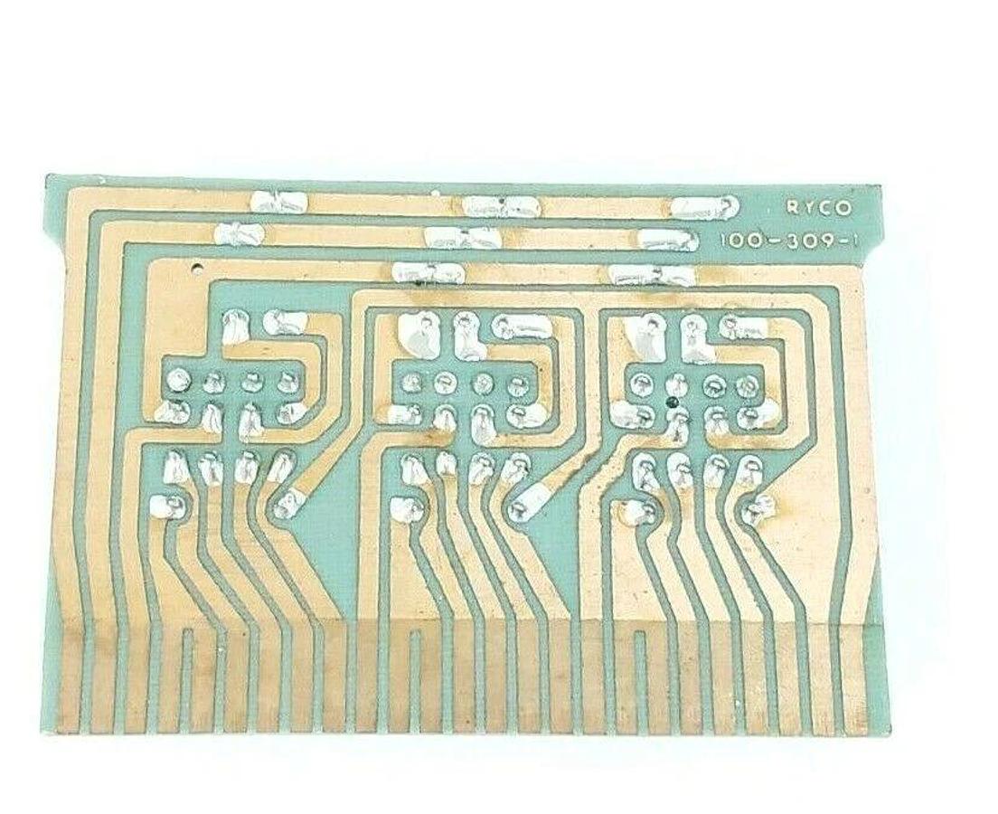 Used RYCO 100-309-1 RELAY BOARD 1003091