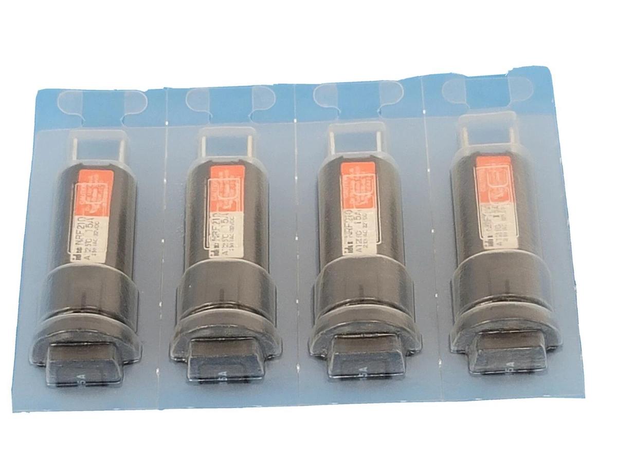 Used LOT OF 4 NEW IDEC NRF210 CIRCUIT PROTECTORS NRF210-15A